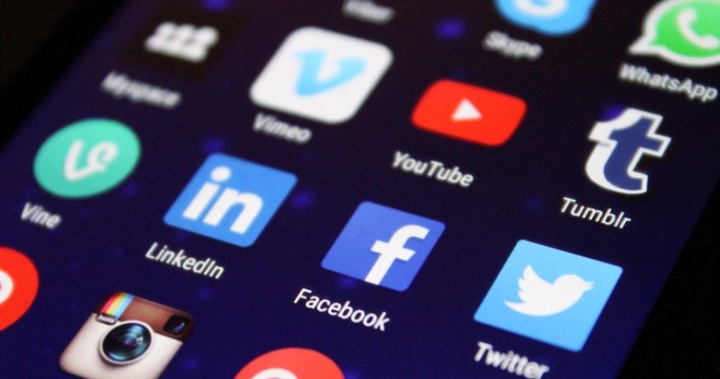 Lege împotriva cenzurii pe internet, adoptată de Polonia