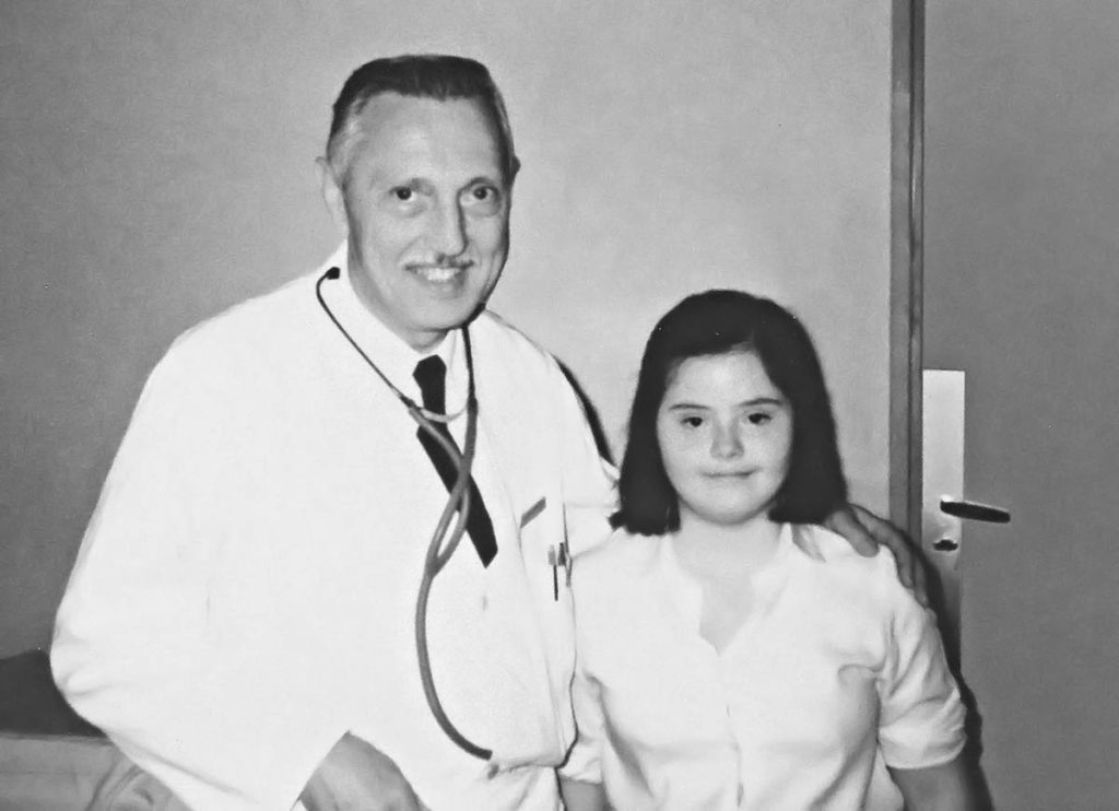 Vaticanul a început canonizarea medicului care a descoperit sindromul Down