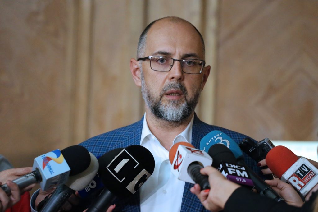 Kelemen Hunor: UDMR consideră că învăţământul clasic trebuie reluat din 8 februarie