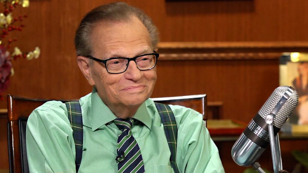 Celebrul prezentator american Larry King, în spital din cauza Covid-19