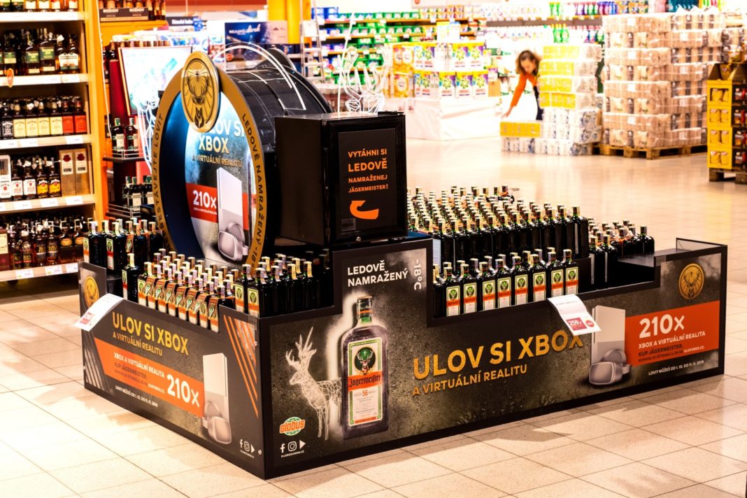 Magazinele din Cehia, obligate să vândă în principal produse locale din 2022