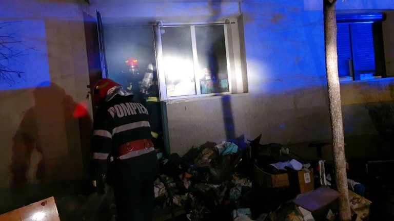 Incendiu la un magazin second-hand din Slatina