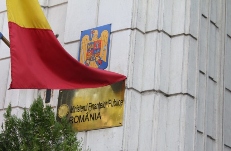 Klaus Iohannis, Marcel Ciolacu și Nicolae Ciucă - avertizați în 2024 de către Ministerul Finanțelor despre situația financiară a României
