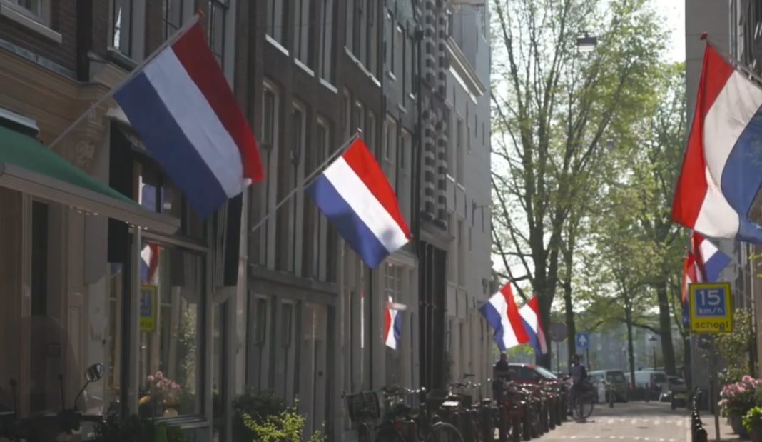 Olanda este singura țară din UE care nu a început vaccinarea anti-COVID