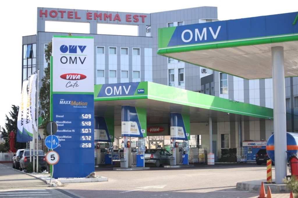 S-au scumpit benzina și motorina. De ce crește prețul combustibililor la pompă