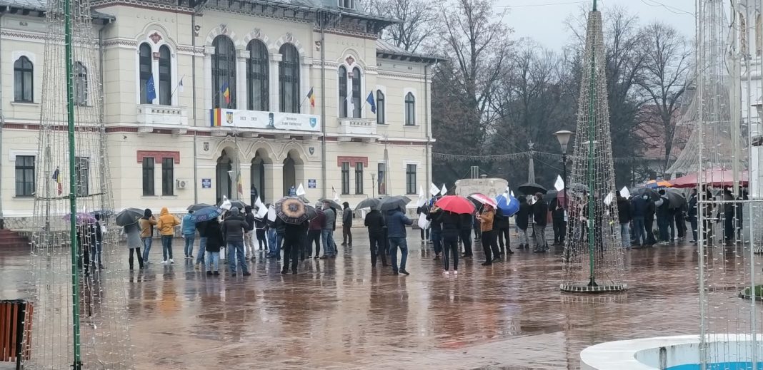 Ultimele proteste au avut loc la finalul anului trecut în Piața Prefecturii din Târgu Jiu