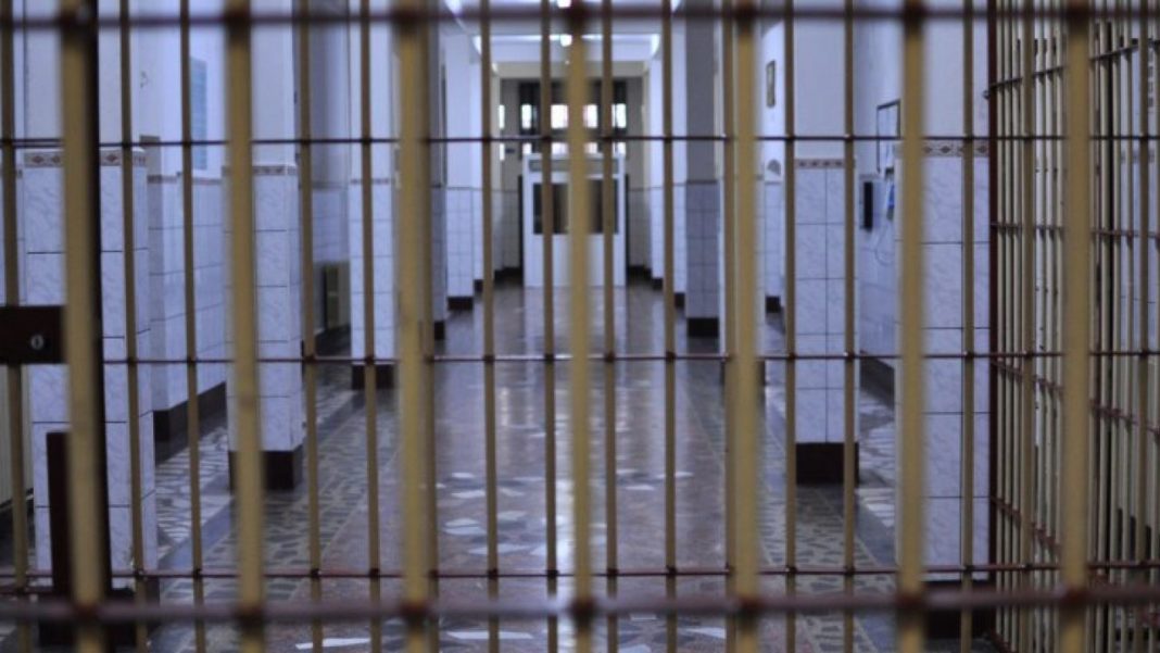 Bărbat condamnat la închisoare pe viață pentru că și-a ucis soția dându-i foc