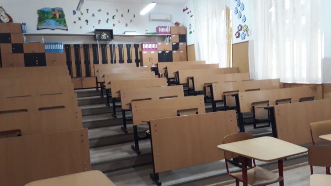 În Olt, 50 de școli care au cerut suspendarea activității