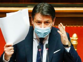 Premierul italian Giuseppe Conte şi-a depus demisia marţi şi speră să primească din partea preşedintelui un nou mandat