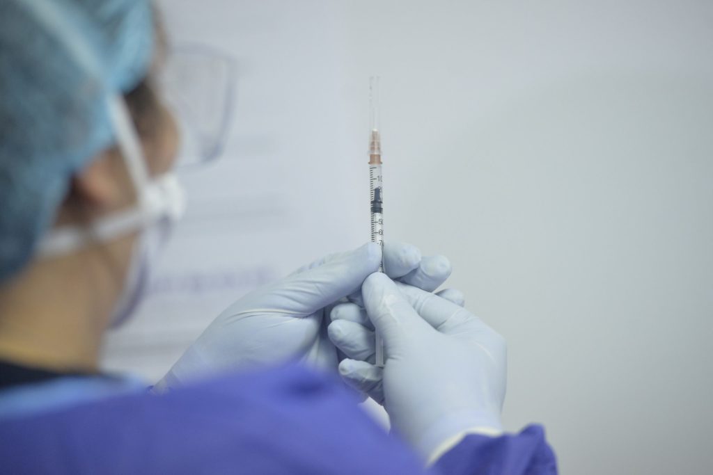 În România au fost vaccinate, începând din 27 decembrie, 125.190 de persoane