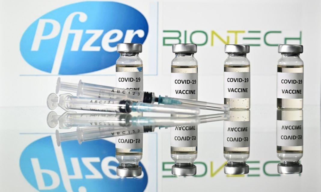 A şaptea tranşă de vaccin Pfizer BioNTech, de 163.800 de doze, a sosit în această dimineață în România