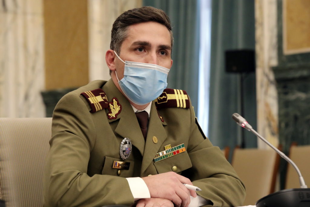 Valeriu Gheorghiță: Avem un deficit de 117.000 de doze de vaccin