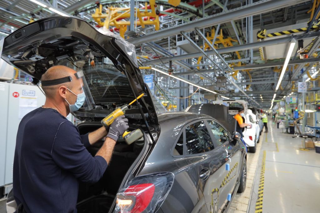 Ford oprește temporar producția la Craiova