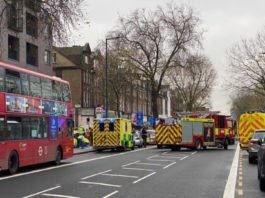 Autorităţile britanice au anunţat luni reducerea nivelului de alertă teroristă