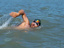 Avram Iancu va înota continuu trei zile şi trei nopţi pentru un nou record mondial