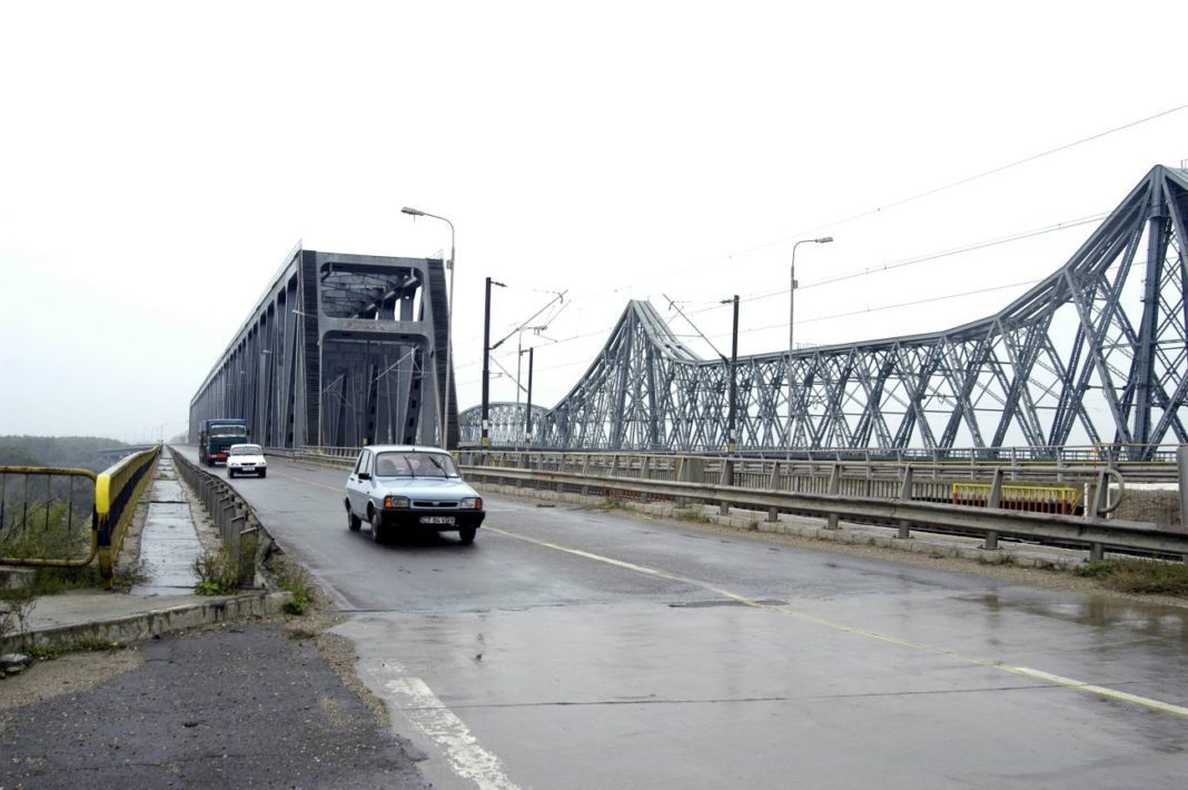 Continuă reabilitarea Podului de la Cernavodă