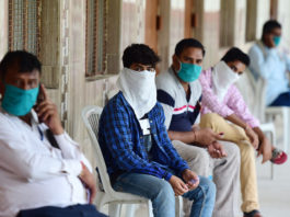 Experţii vorbesc despre apariţia în India a unei „baricade umane” în faţa coronavirusului