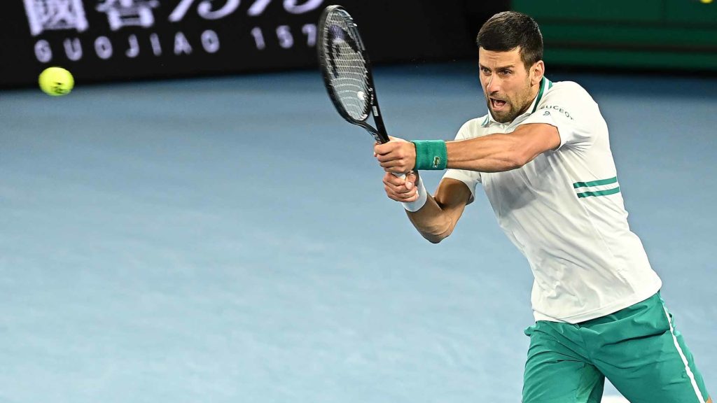 Novak Djokovic l-a învins pe Zverev şi s-a calificat în semifinale la Australian Open