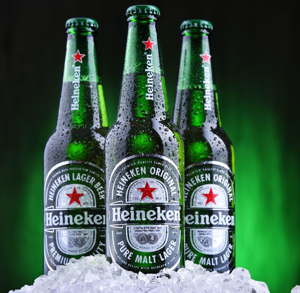 Heineken face mii de concedieri după ce i-a scăzut profitul