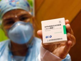 Ungaria, prima țară UE care începe vaccinarea cu serul Sinopharm produs de China