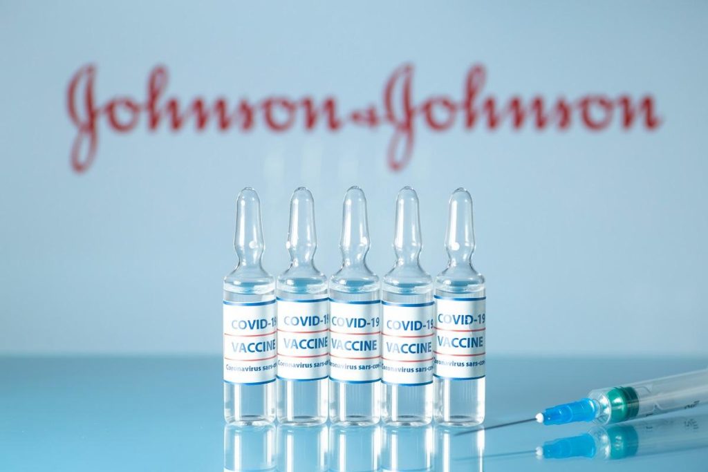 Vaccinul Johnson & Johnson a fost aprobat oficial