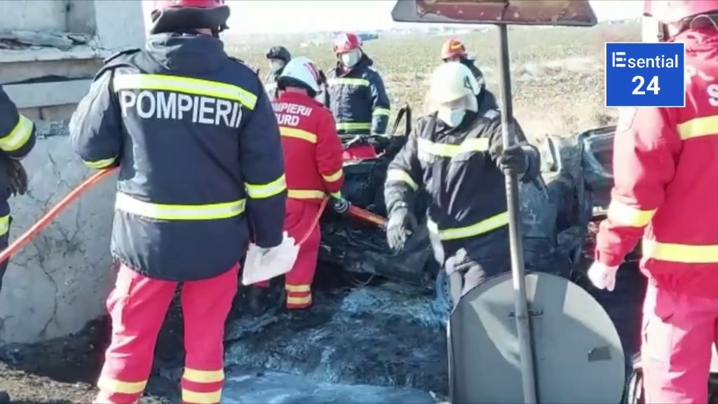 Accident mortal la intrarea în Slatina. Autoturismul a luat foc
