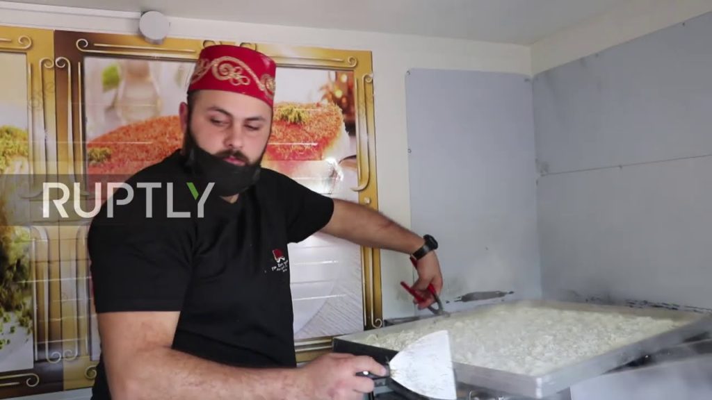 Oamenii care se vaccinează ar putea primi gratuit o pungă de marijuana