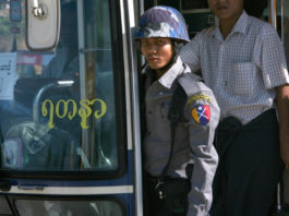 Armata din Myanmar a ordonat blocarea Facebook