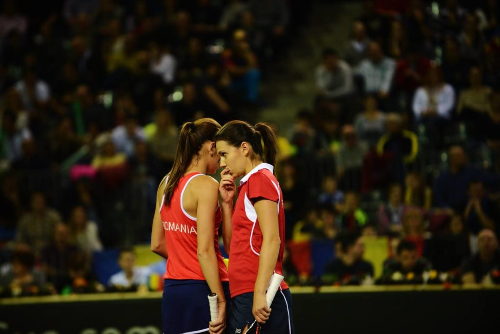 Mitu şi Olaru, învingătoare în duelul românesc cu Niculescu şi Ţig