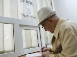 Un număr de 4.844.072 pensionari era înregistrat în decembrie 2021 în România