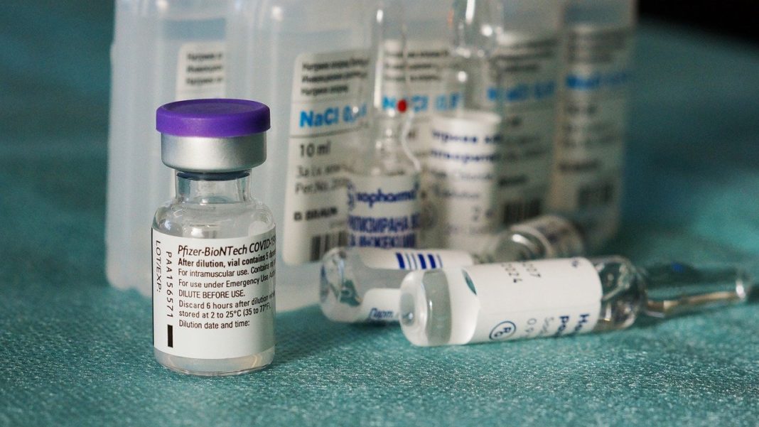 Gheorghiţă: Creşte numărul de persoane care se vaccinează la cabinetele Pfizer