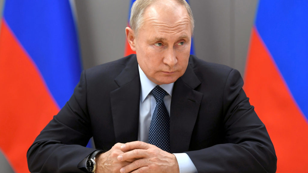 Vladimir Putin nu vrea să se vaccineze public anti-COVID