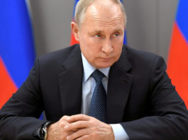 Putin nu vrea să se vaccineze public anti-COVID