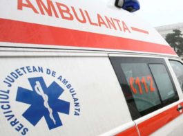 În urma impactului a rezultat rănirea a două persoane