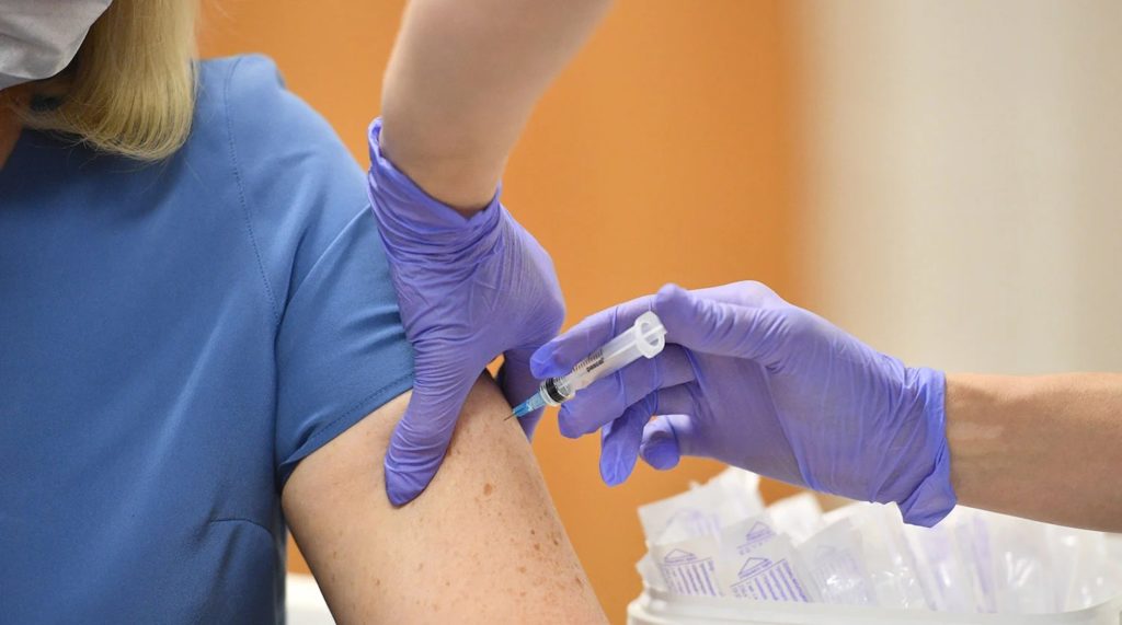 Peste 55.000 de persoane, vaccinate în ultimele 24 de ore
