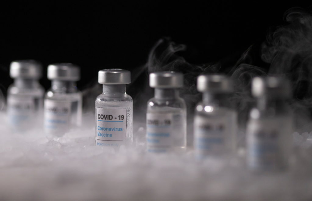 Peste 100 de ţări nu au început campaniile de vaccinare
