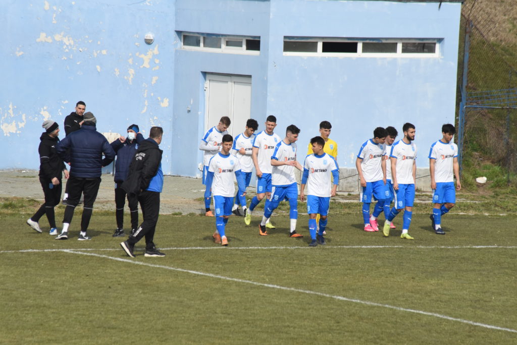 Liga 3 / Universitatea II Craiova a remizat la Potcoava, cu Petrolul