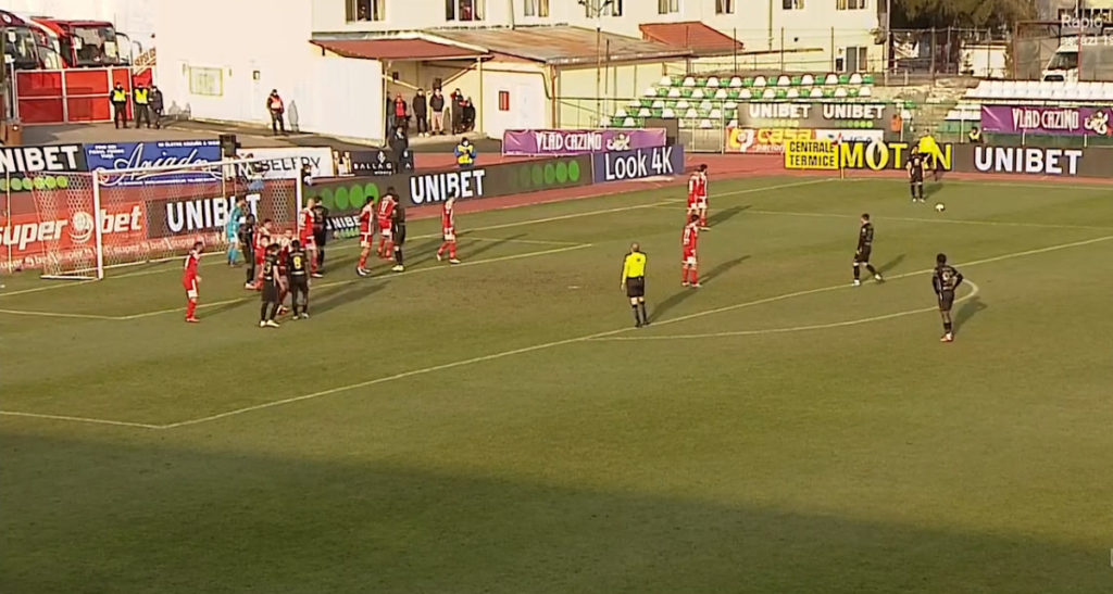 Liga 1 / Gaz Metan Mediaș a obținut un punct la Sepsi în 10 oameni