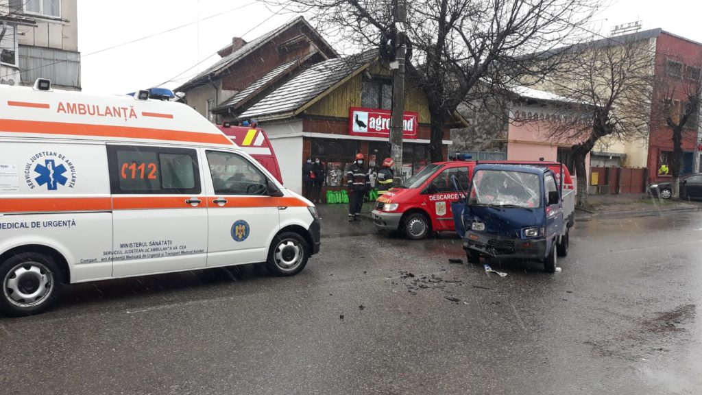 Accident cu două victime în Drăgășani