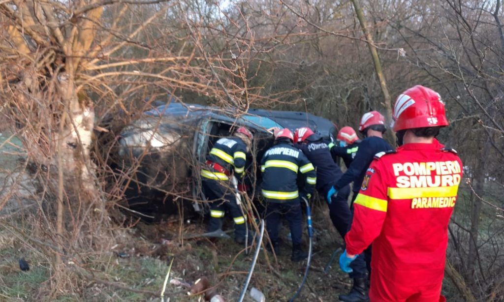 Două accidente mortale pe şoselele din Oltenia