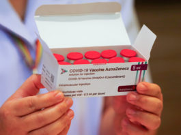 Franța reia vaccinarea cu AstraZeneca a persoanelor peste 55 de ani