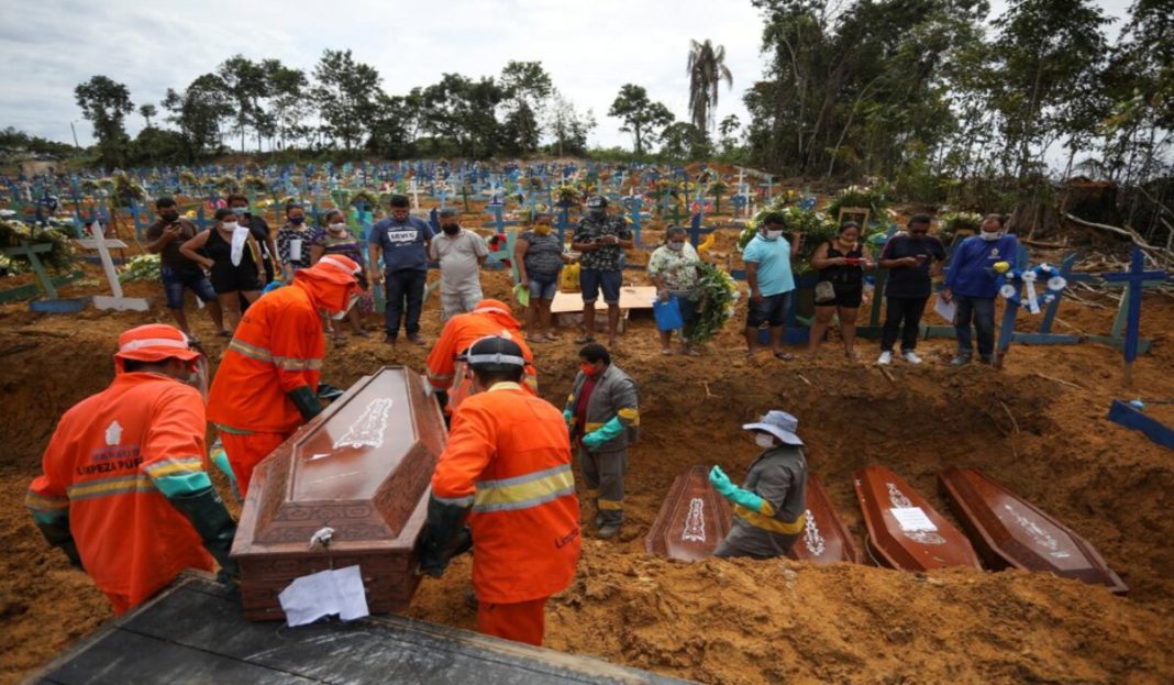 Record absolut de decese Covid-19 în Brazilia