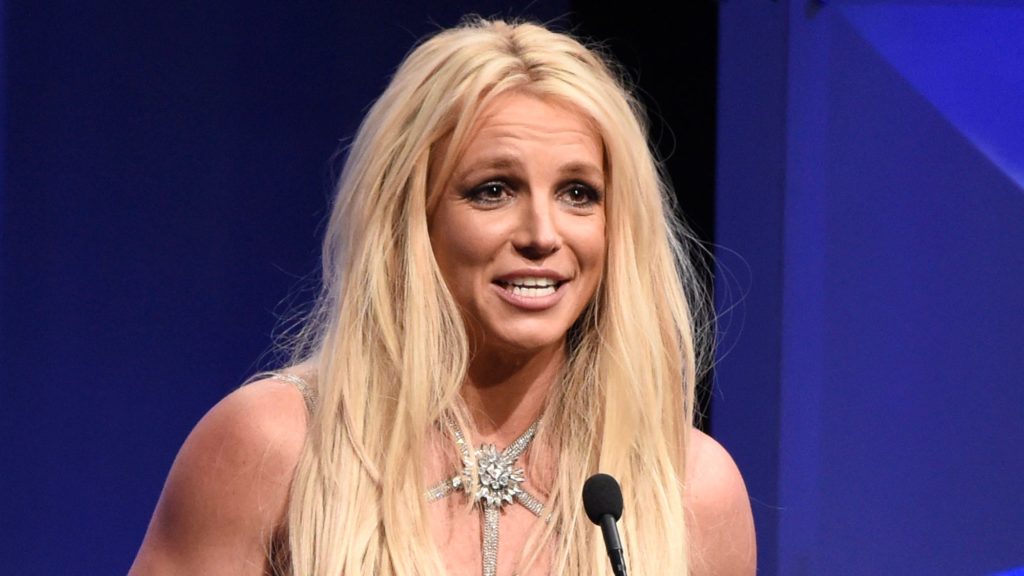 Avocatul lui Britney Spears a cerut ca managerul cântăreţei să preia rolul de tutore