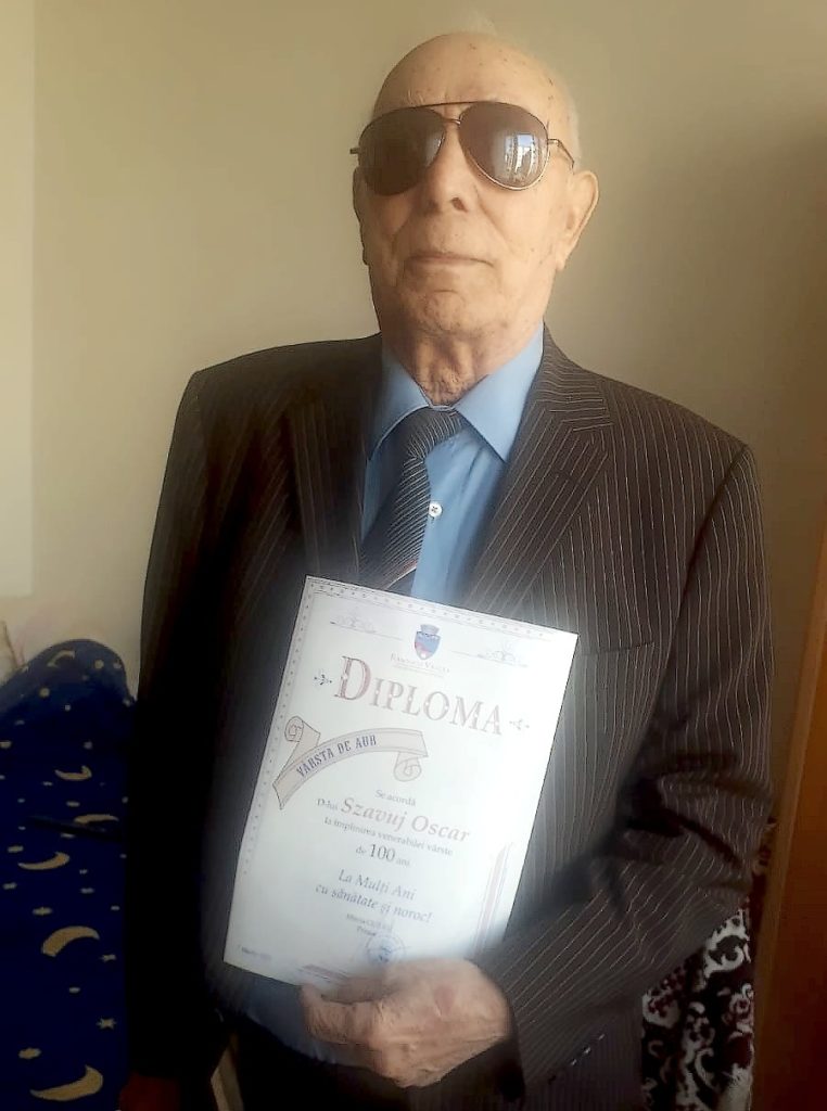 Felicitări pentru un centenar de viață!