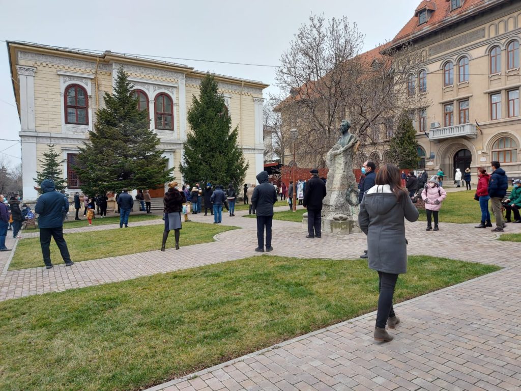 Zeci de cazuri de Covid 19 în şcolile din Craiova şi judeţ