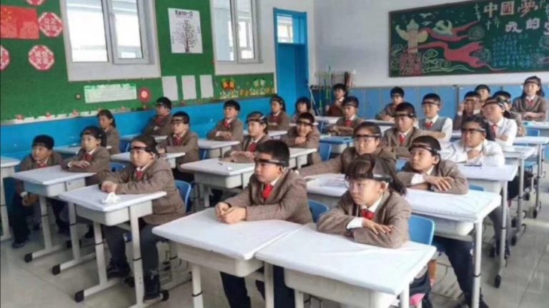 China vrea să interzică profesorilor să aplice pedepse prea aspre
