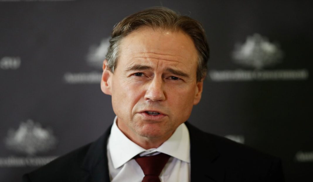 Ministrul Sănătății din Australia, internat după ce s-a vaccinat anti-Covid