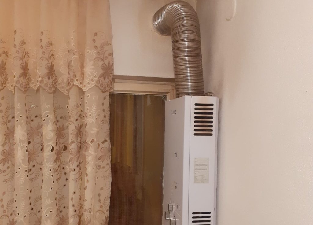Patru persoane, intoxicate cu monoxid de carbon. O fată de 14 ani a murit