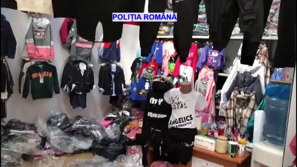 (VIDEO): 18 percheziții într-un dosar de contrafacere