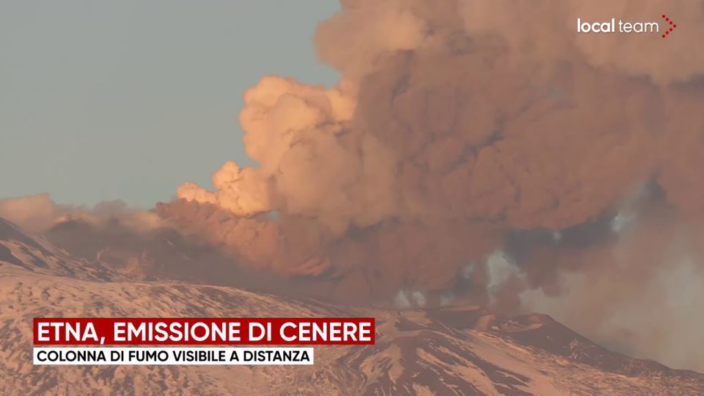 VIDEO: Aeroportul din Catania, închis parțial din cauza unei noi erupții a vulcanului Etna